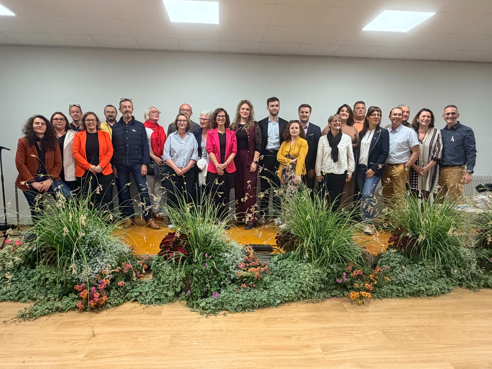 Photo de groupe lors de la soirée inter-réseaux du 8 octobre 2026 au Minotaure à Vendôme